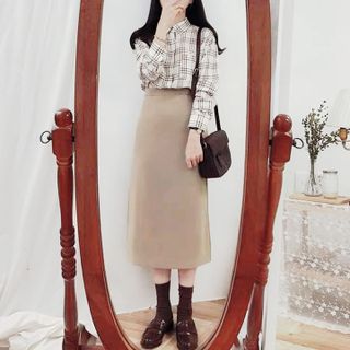 Chân váy dài midi A tới bắp xẻ sau - M11