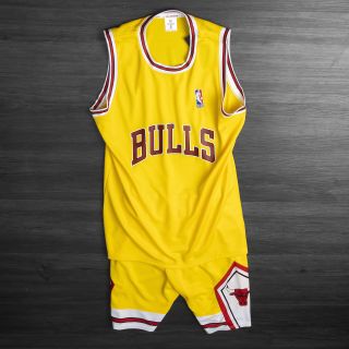 Set bóng rổ unisex cực chất