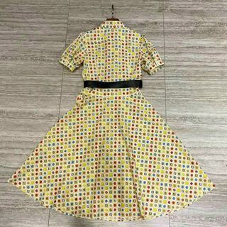 Đầm lụa TK siêu đẹp sang trọng.