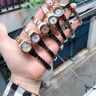 [ ] Đồng hồ nữ Da đô lắc đá