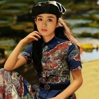 Đầm TK lụa sang trọng siêu đẹp.