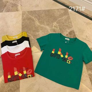 Áo thun hình croptop