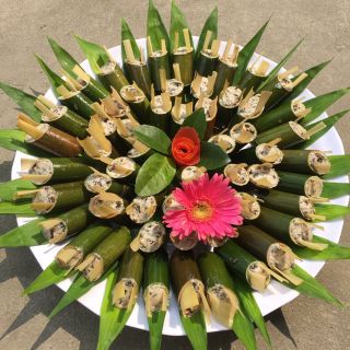 Chả ốc cuộn xả