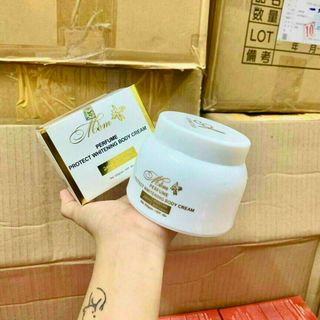 Kem body mềm xịn
