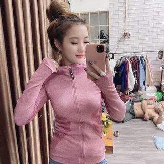 Áo khoác thể thao