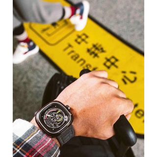 Đồng hồ nam SEVENNFRIDAY DFS GATE 07 SF-S1/03