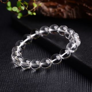 Vòng đá thạch anh trắng