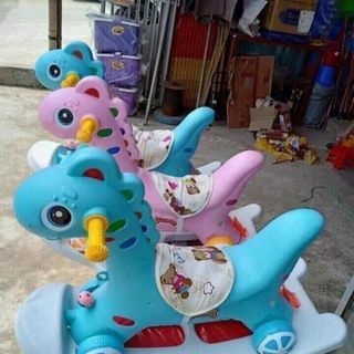 Ngựa bập bênh cho bé 2in1 đa năng có bánh kiêm xe chòi chân