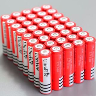 PIN SẠC 3.7V MÀU ĐỎ 4200MAH
