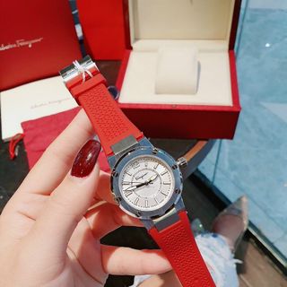 Đồng hồ nữ dây cao su Sal,vatore