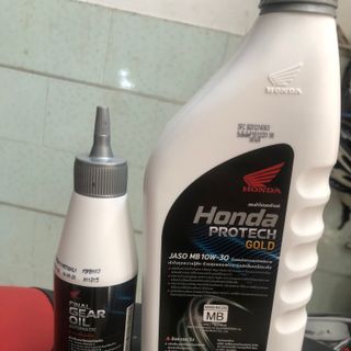 Nhớt xe tay ga Honda Protech Gold 800ml