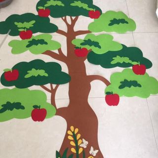 Cây trang trí lớp mầm non