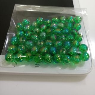 Gói 50 hạt xỏ chuỗi 10k. Có rất nhiều màu