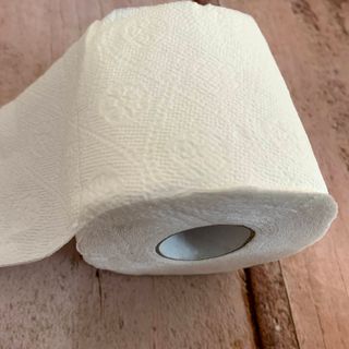 GIẤY VỆ SINH CAO CẤP 2 LỚP 100% BỘT GIẤY NGUYÊN SINH TỪ RỪNG TRỒNG SỬ DỤNG CHO TOILET, mềm, mịn, dai, không bụi, không chất tẩy trắng độc hại