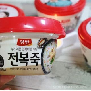 Cháo ăn liền vị bào ngư Dongwon 287g