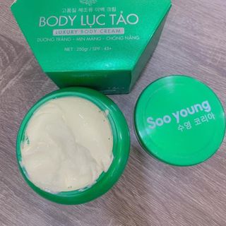 Body Lục Tảo Sooyoung