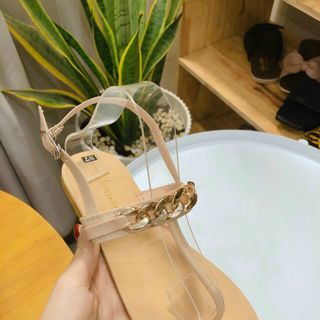 Sandal bệt