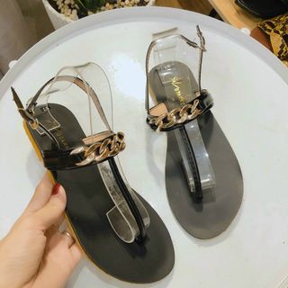 Sandal bệt
