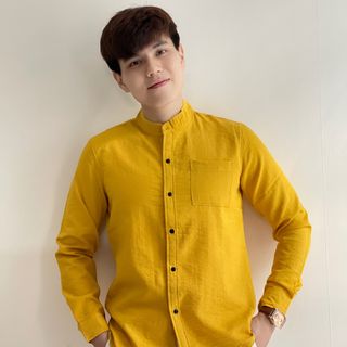 ÁO SƠ MI NAM ĐŨI CỔ TRỤ TAY DÀI CÓ TÚI CAO CẤP