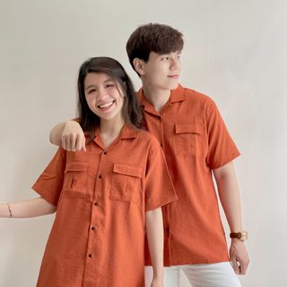 ÁO SƠ MI NAM CỔ VEST FORM RỘNG TAY NGẮN HÌNH THẬT BY HOKO