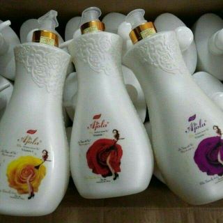 Sữa tắm Ajola Hoa Hồng Vitamin E 1200ml (Chai)