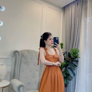 Váy thô xòe 2 dây khuy bọc
