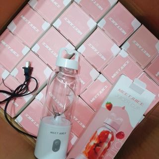[Hồ Chí Minh] Máy Xay Sinh Tố Đa Năng Mini Cầm Tay Meet Juice