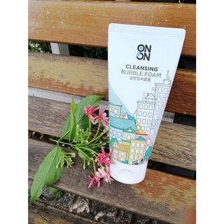 Sữa rửa mặt tạo bọt On & On 150ml