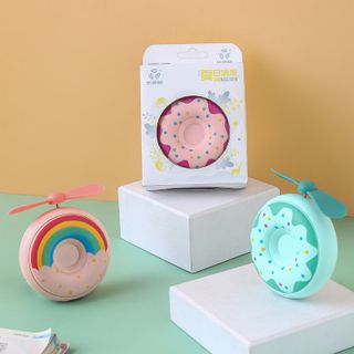 Sạc dự phòng kèm quạt tích điện