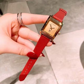 Đồng hồ nữ dây da Bu,rberry