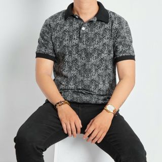 Áo thun nam ngắn tay có cổ cotton in hoa văn