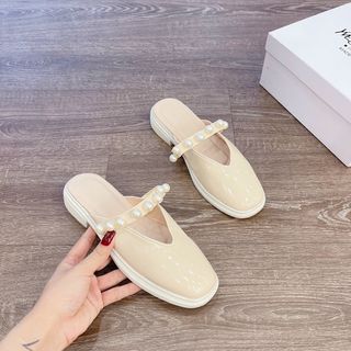 Dép sục ngọc da bóng