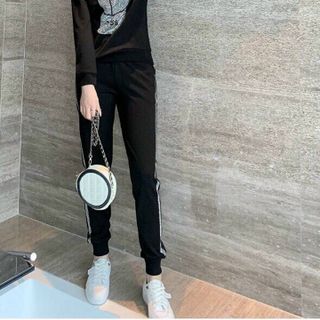 [CAO CẤP] Bộ đồ thể thao hình nón đính đá TT503 [ NHẬT-HÀN QUỐC]