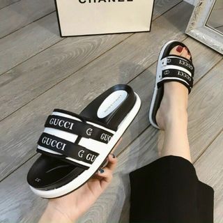Dép quai ngang ks