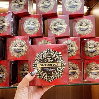 NHỤY HOA NGHỆ TÂY