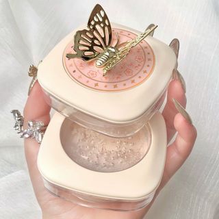 Phấn phủ bột cvz bướm vàng nội địa