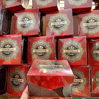 NHỤY HOA NGHỆ TÂY