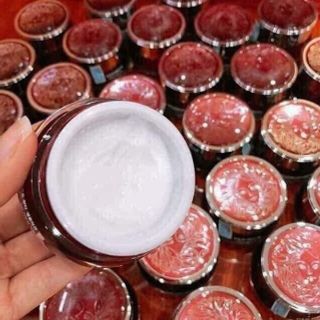 Dew đỏ Hàn Quốc