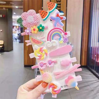 Xét cặp tóc cho bé