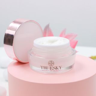 Kem dưỡng trắng da mặt Truesky nắp tím 15g giá sỉ