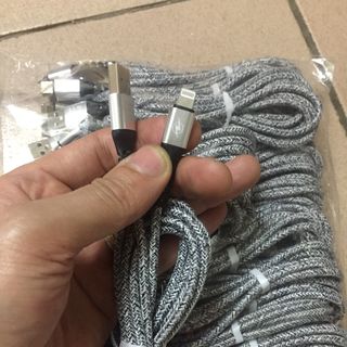 Cáp iPhone 1.8m giá sỉ
