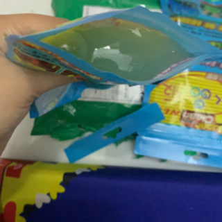 Keo dẻo vệ sinh tiện dụng