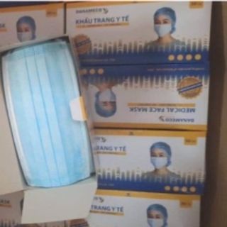 Khẩu trang y tế kháng khuẩn Danameco 3 lớp vải không dệt - Thùng 50 hộp (50 chiếc /1 hộp)