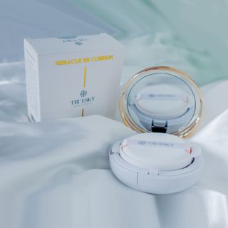 Phấn nước che khuyết điểm Truesky mỏng mịn, che phủ tốt , lâu trôi, tông sáng 15g - Miracle BB Cushion SPF 30/PA +++