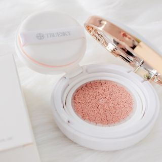 Phấn nước che khuyết điểm Truesky mỏng mịn, che phủ tốt , lâu trôi, tông sáng 15g - Miracle BB Cushion SPF 30/PA +++