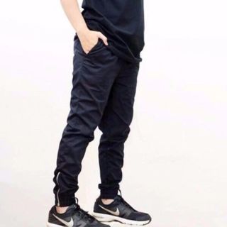 Quần jogger kaki khóa zip JK