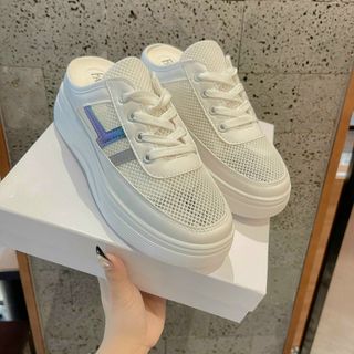 Giày sục lưới 5 phân đẹp