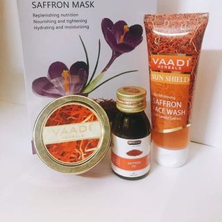 Mặt nạ nhụy hoa
