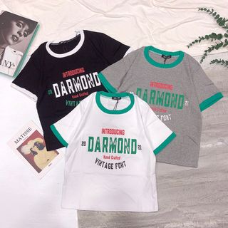 Áo croptop ôm phối màu