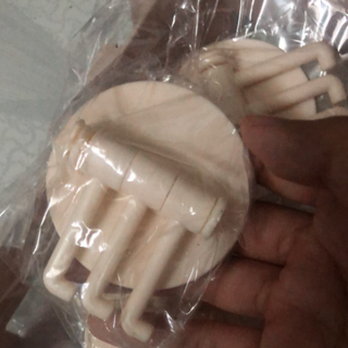 Móc xoay 3 chấu treo đồ tiện dụng